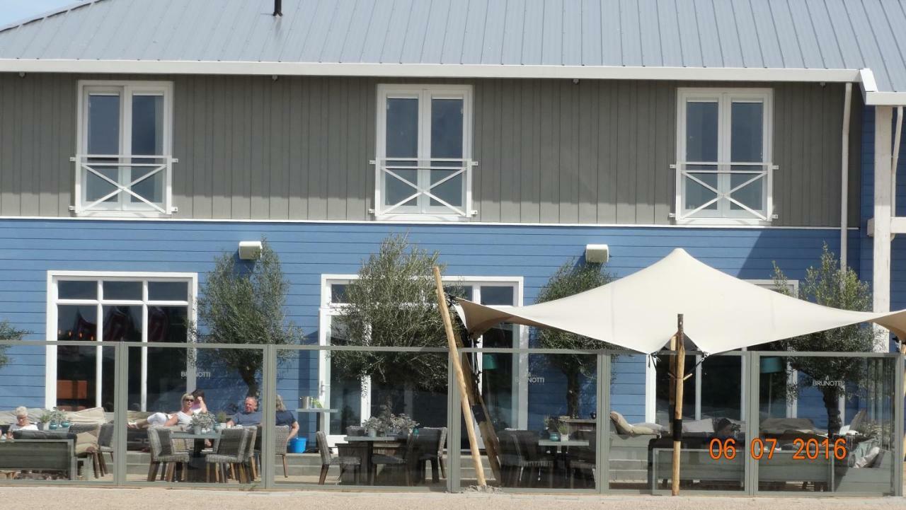 Beach Hotel Oostvoorne Exteriör bild